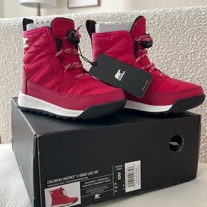 🌺NWT🌺 Sorel Whitney II short lace up Boot